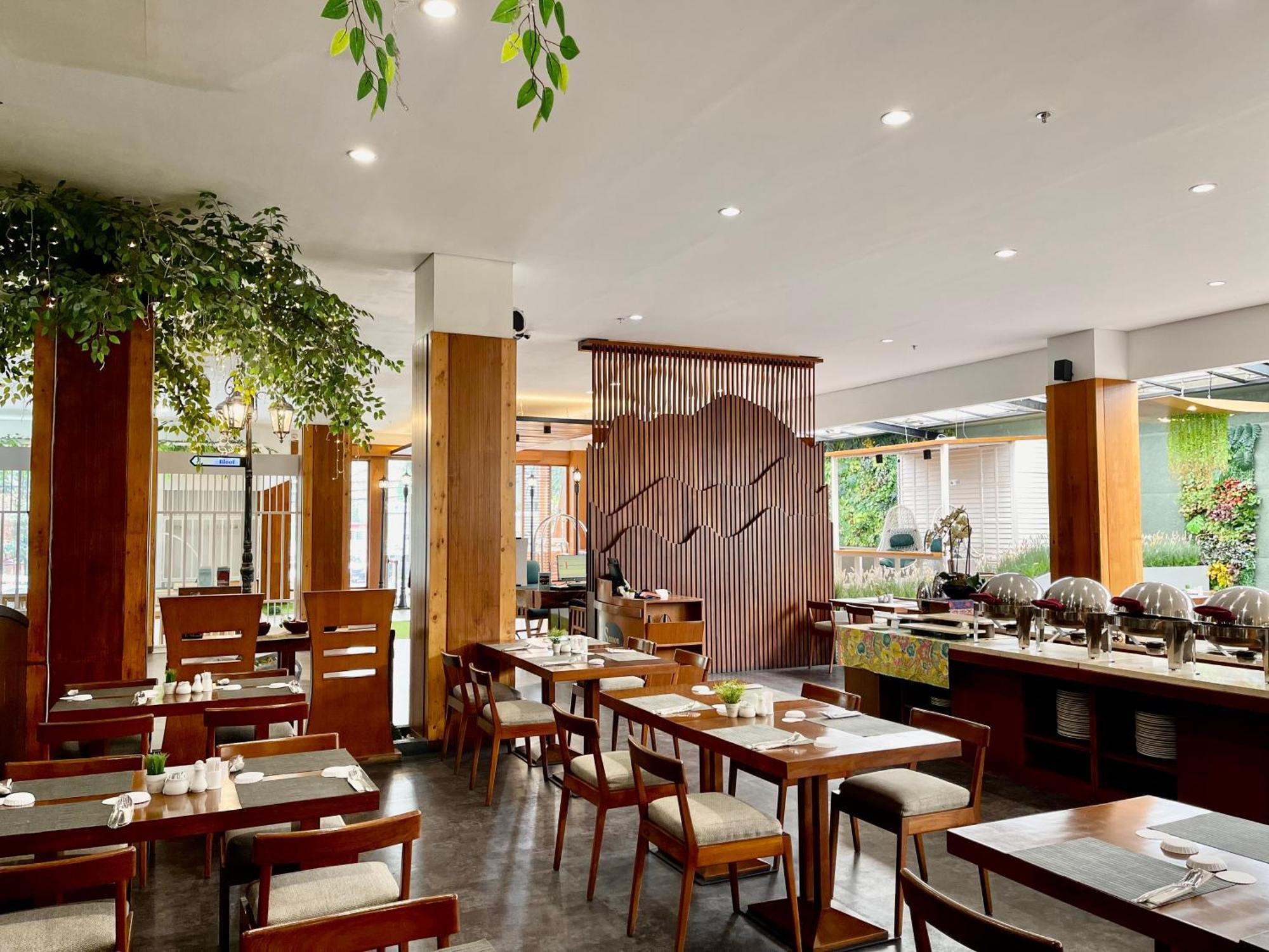 Hemangini Hotel Bandung Kültér fotó